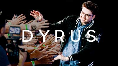 Dyrus (@Dyrus) .